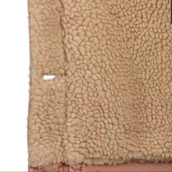 🔥 Roxy pink desert sands Corduroy trucker jacket nwt! ✨ - Picture 3 of 5